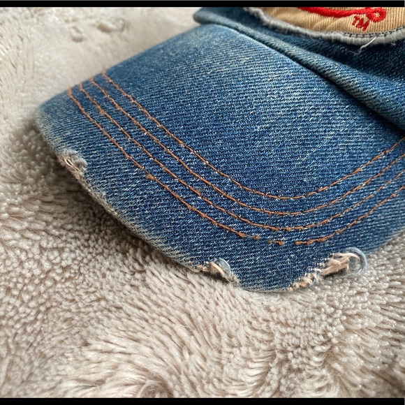 Genuine dark blue kustommade distressed Von Dutch hat - Picture 2 of 5
